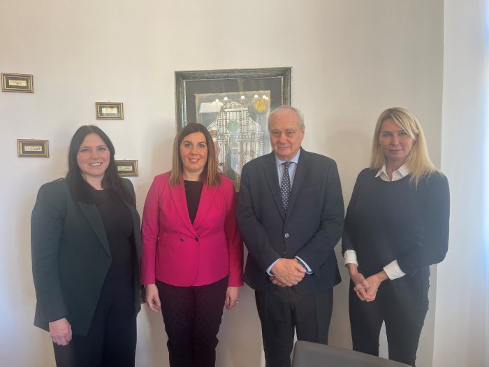 from left: DSG Nina Kodelja; Romanian Consul General, Adina Lovin; SG Roberto Antonione; DSG Zsuzsanna Kiraly